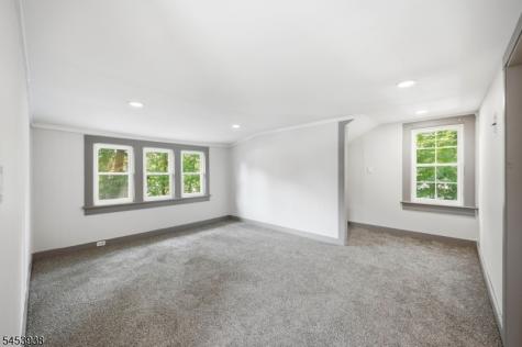 1 Woodland Avenue Mount Olive NJ 07828