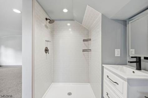 1 Woodland Avenue Mount Olive NJ 07828