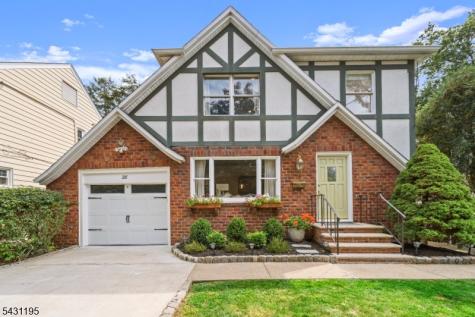 28 Mountain Avenue Bloomfield NJ 07003