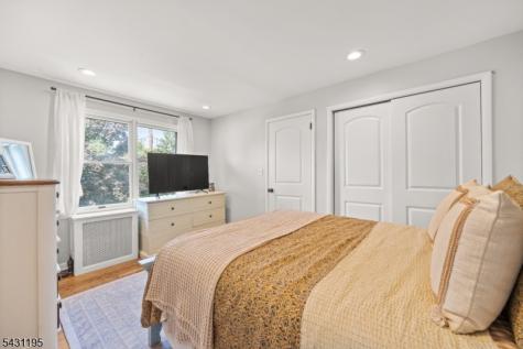 28 Mountain Avenue Bloomfield NJ 07003