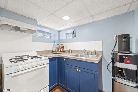 28 Mountain Avenue Bloomfield NJ 07003