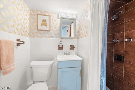 28 Mountain Avenue Bloomfield NJ 07003