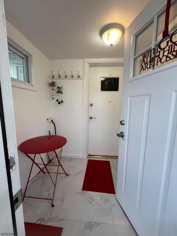 95 Hickory Street Carteret NJ 07008