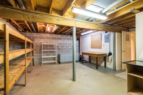 68 Susquehanna Trail Branchburg NJ 08876