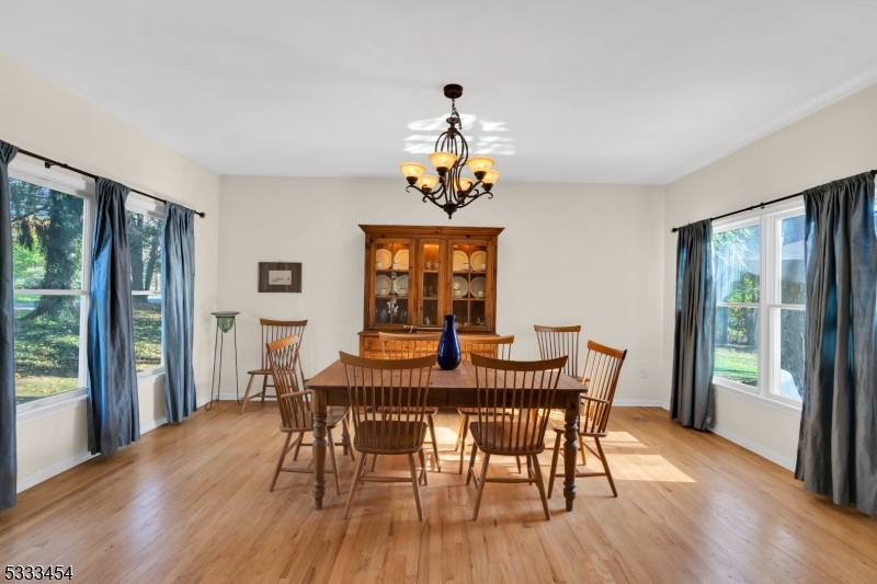 320 Ridge Boulevard Franklin NJ 08540
