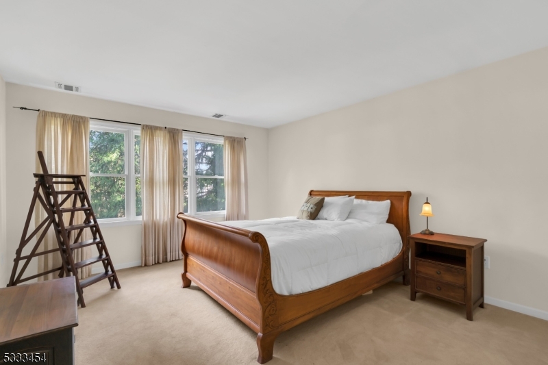 320 Ridge Boulevard Franklin NJ 08540