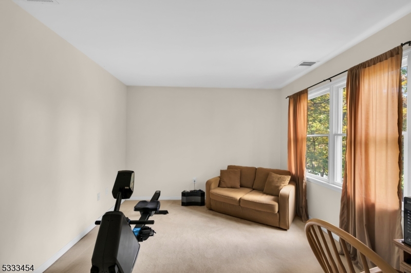 320 Ridge Boulevard Franklin NJ 08540