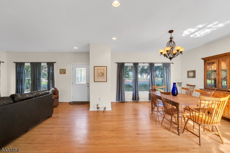 320 Ridge Boulevard Franklin NJ 08540