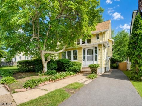 8 Whitman Avenue East Orange NJ 07017