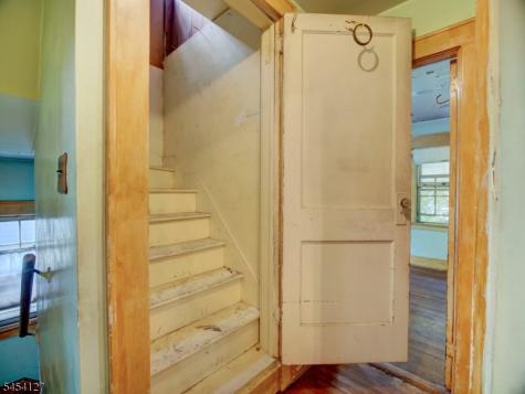 8 Whitman Avenue East Orange NJ 07017
