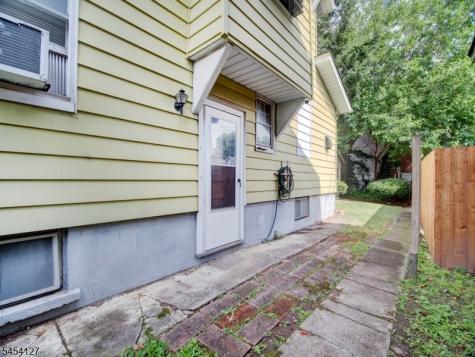8 Whitman Avenue East Orange NJ 07017