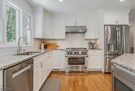 22 Ridge Drive W. Berkeley Heights NJ 07922