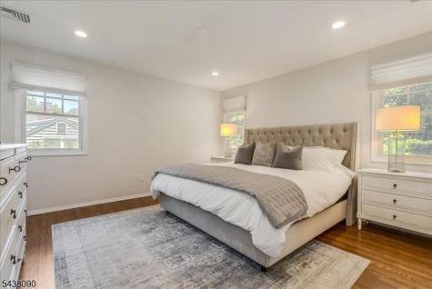 22 Ridge Drive W. Berkeley Heights NJ 07922