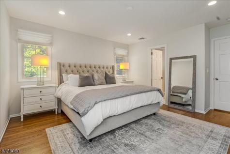 22 Ridge Drive W. Berkeley Heights NJ 07922