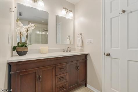 22 Ridge Drive W. Berkeley Heights NJ 07922