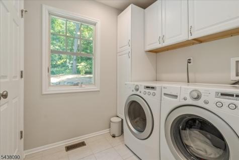 22 Ridge Drive W. Berkeley Heights NJ 07922