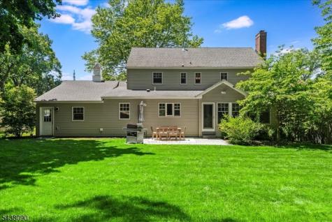 22 Ridge Drive W. Berkeley Heights NJ 07922