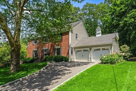 22 Ridge Drive W. Berkeley Heights NJ 07922