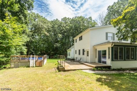 15 Rock Hollow Road Rockaway NJ 07801