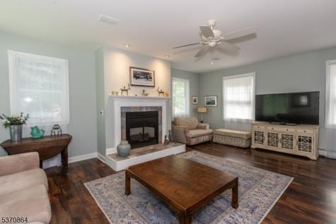 15 Rock Hollow Road Rockaway NJ 07801