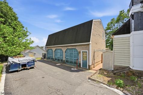 92 Randolph Avenue Mine Hill NJ 07803