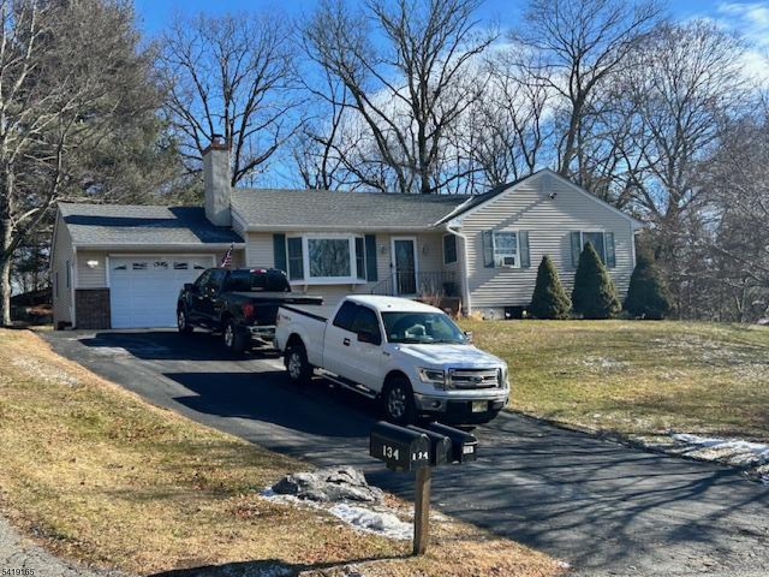 130 Otterhole Road West Milford NJ 07480
