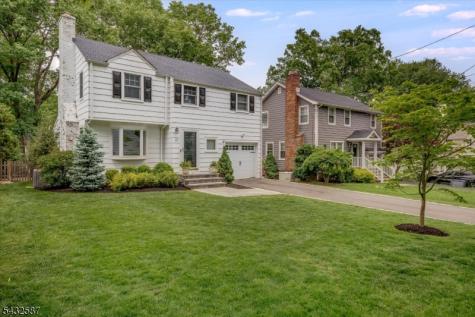 22 Essex Road Chatham NJ 07928