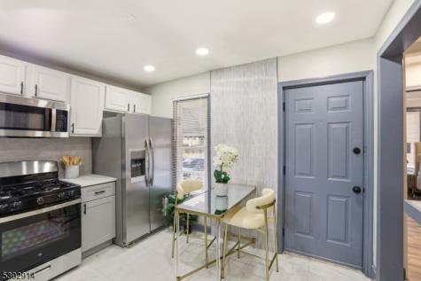 328 Halsted Street East Orange NJ 07018