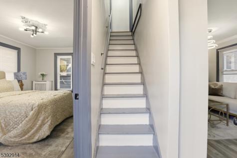 328 Halsted Street East Orange NJ 07018