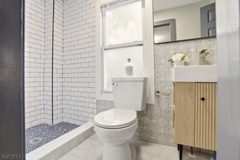 328 Halsted Street East Orange NJ 07018