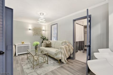 328 Halsted Street East Orange NJ 07018