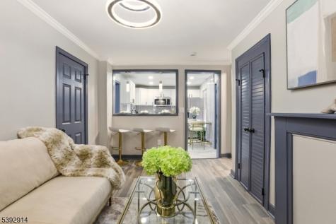 328 Halsted Street East Orange NJ 07018