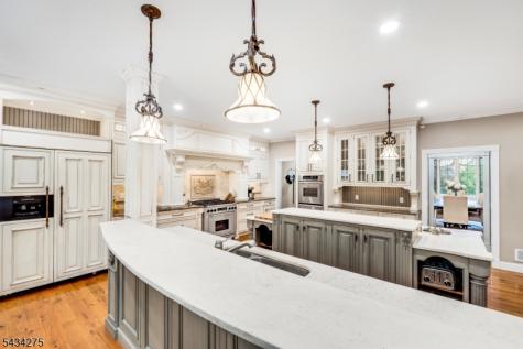 7 Chilton Road Chester NJ 07930