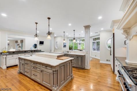 7 Chilton Road Chester NJ 07930