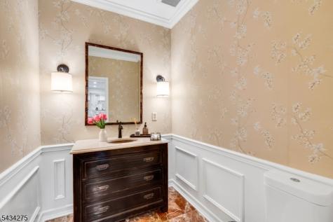 7 Chilton Road Chester NJ 07930