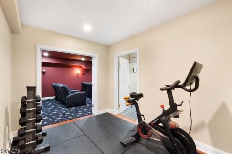 7 Chilton Road Chester NJ 07930