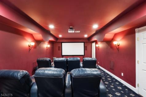 7 Chilton Road Chester NJ 07930