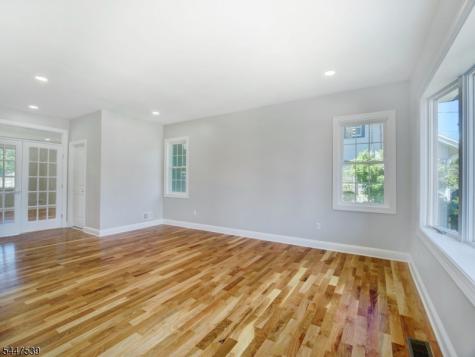 735 Vernon Avenue Kenilworth NJ 07033