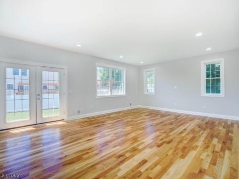 735 Vernon Avenue Kenilworth NJ 07033