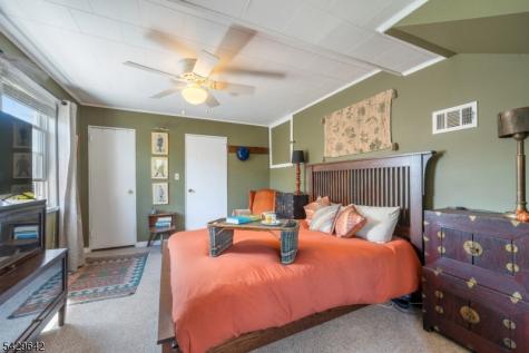 13 Lockwood Drive Clifton NJ 07013