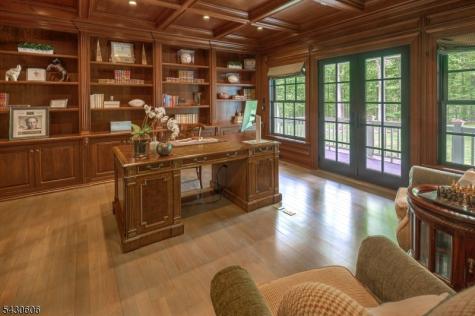 5 Burnett Road Mendham NJ 07945