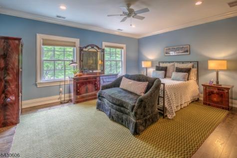 5 Burnett Road Mendham NJ 07945