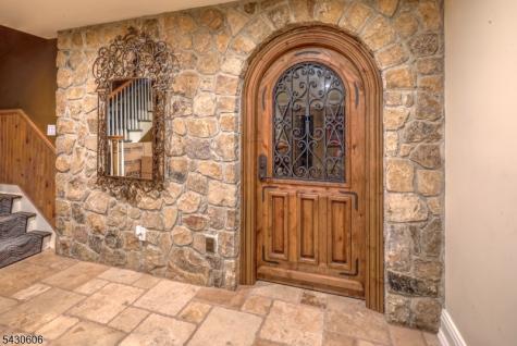 5 Burnett Road Mendham NJ 07945