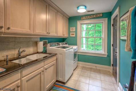 5 Burnett Road Mendham NJ 07945