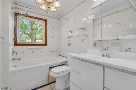 86 Portland Avenue Fanwood NJ 07023