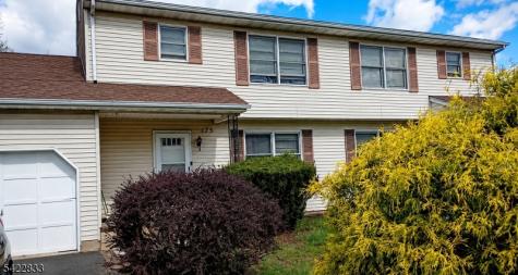 125 Alcorne Street Franklin NJ 08873