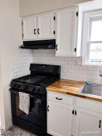 125 Alcorne Street Franklin NJ 08873
