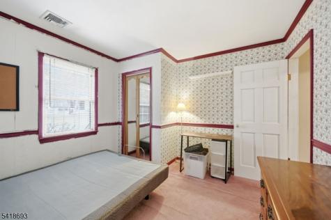 15 Colgate Road Oakland NJ 07436