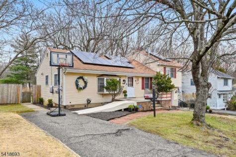 15 Colgate Road Oakland NJ 07436