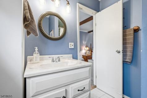 15 Colgate Road Oakland NJ 07436
